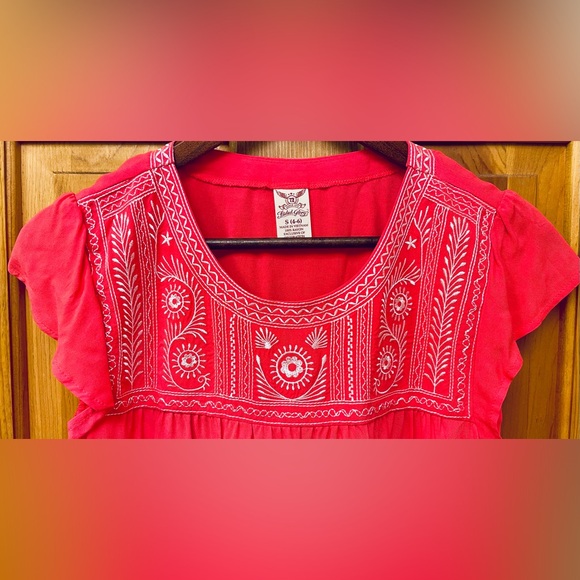 Women’s “Faded Glory” Coral Flutter Sleeve Top NWOT - Picture 2 of 9